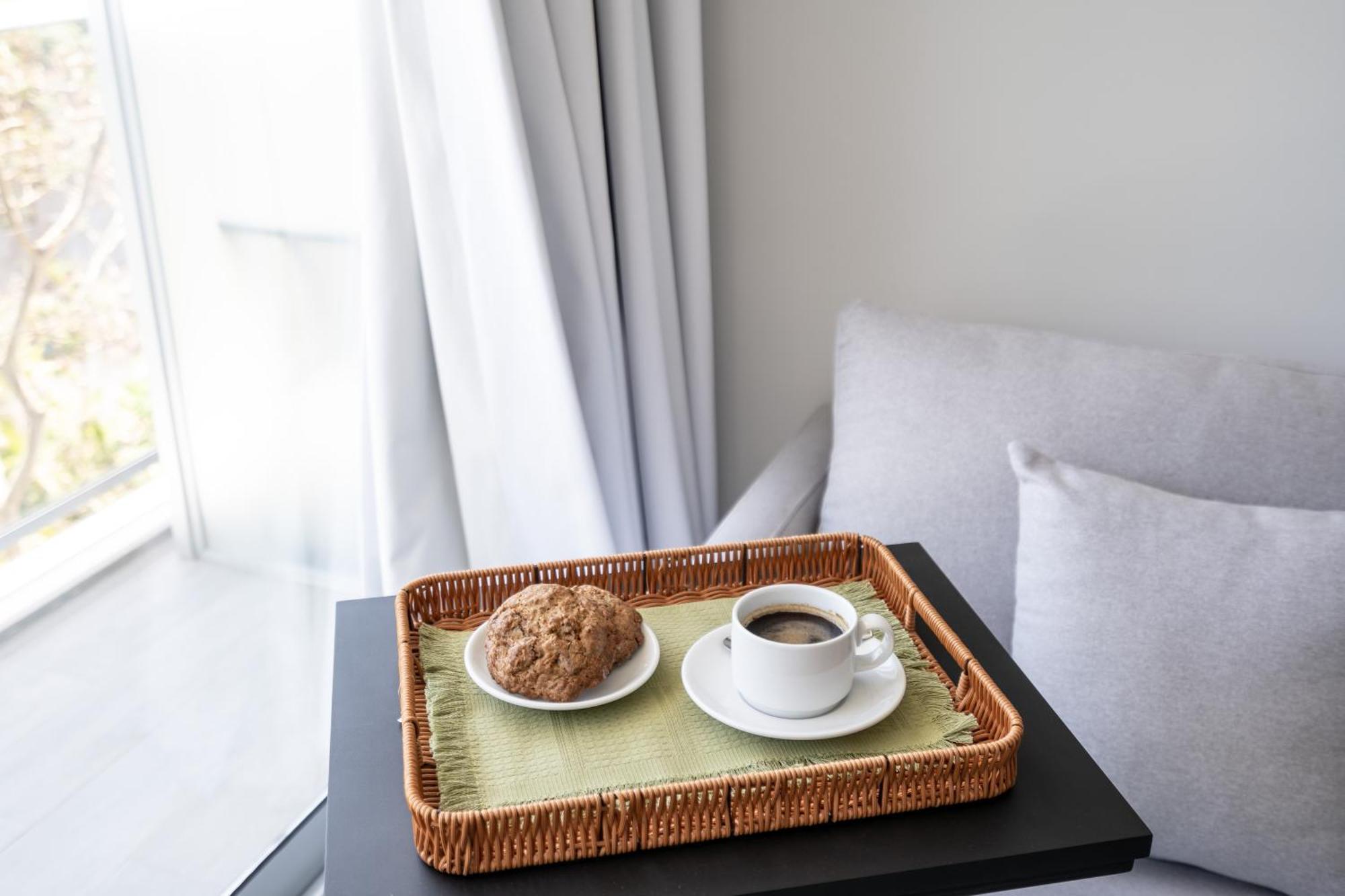 Zt Coliving And Hotel 亚松森 外观 照片